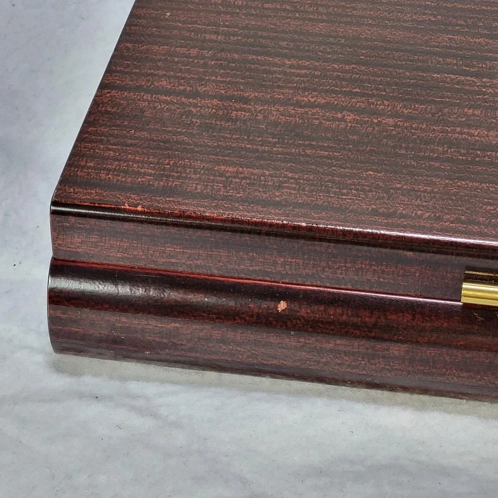 Vintage 1847 Rogers Bros. Silverware Wood Red Felt Lined Empty Storage Case Box